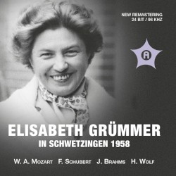 Elisabeth Grümmer, soprano: Elisabeth Grümmer à Schwetzingen en 1958 by Elisabeth Grümmer