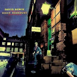 The Rise and Fall of Ziggy Stardust and the Spiders From Mars by David Bowie