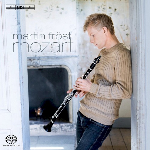 Martin Fröst plays Mozart
