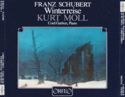 Winterreise by Franz Schubert ;   Kurt Moll ,   Cord Garben
